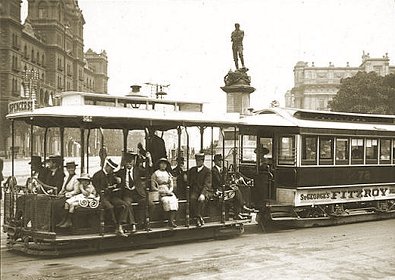 Cable tram 78 about to cross Spring St into Collins St. Photograph National Library of Australia